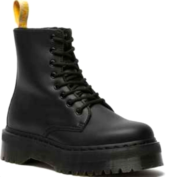 NEW! DR. MARTENS Vegan  Leather 1460 Unisex Classic Lace Up Combat Ankle Boots. - Picture 1 of 10